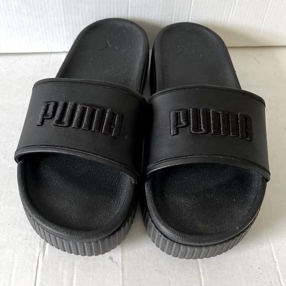 PUMA Black Slide Sandals lightweight US 10 - Picture 1 of 6